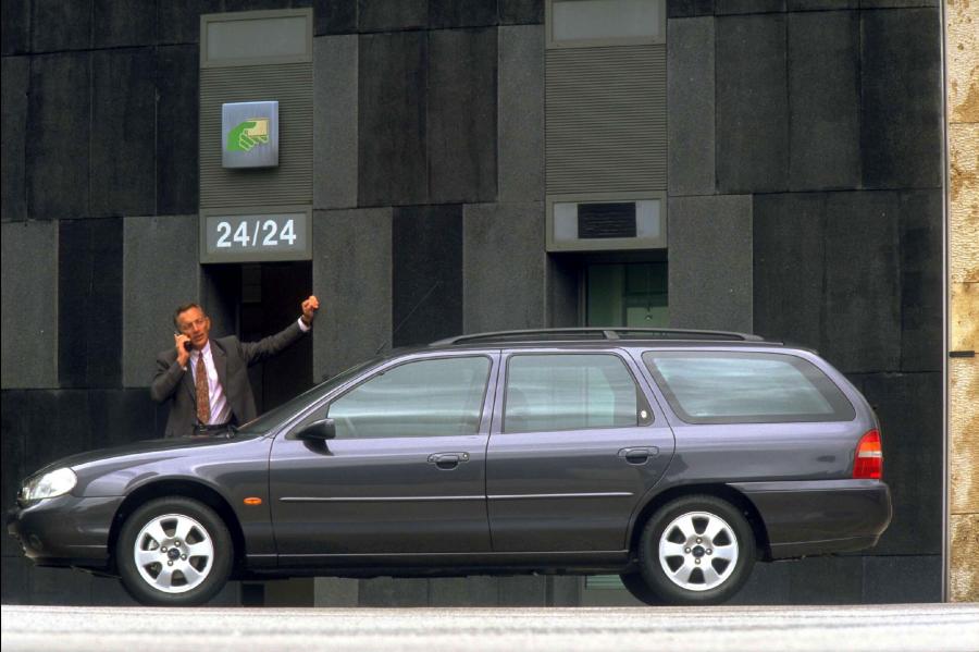  Ford Mondeo 1996 года  (фото 40 из 53)